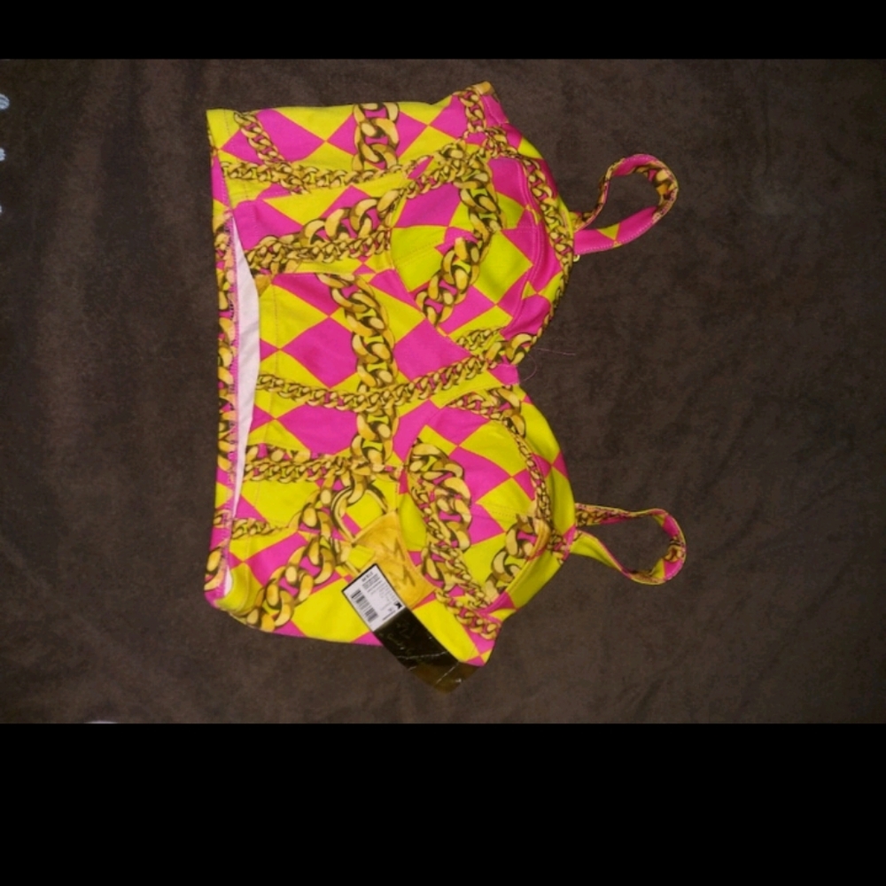 Brand new Nicki Minaj clothing - Picture 6 of 16